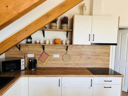 Dapur atau dapur kecil di Apartman Detvianka 1
