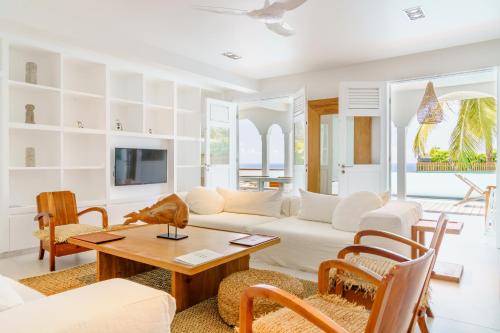 TV/trung tâm giải trí tại Villa Charles - Grand standing 2 piscines, vue mer