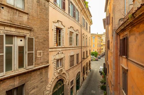 Old Monserrato in Campo de' Fiori