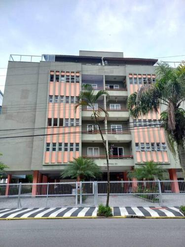Praia Apartamento 500M da Praia Enseada, Guarujá Menor preço em Praia Apartamento 500M da Praia Enseada, Guarujá
