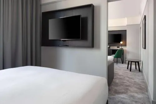 DoubleTree By Hilton Brighton Metropole photo 40
