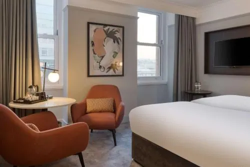 DoubleTree By Hilton Brighton Metropole photo 5