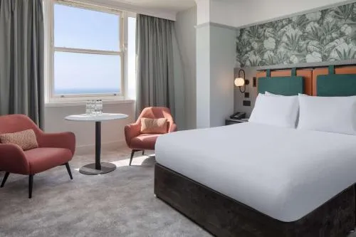 DoubleTree By Hilton Brighton Metropole photo 50