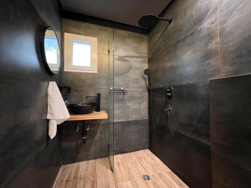 Ένα μπάνιο στο Beer Garden Hotel