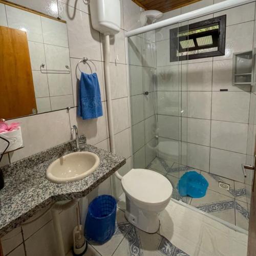 Bilik mandi di Moradas do Maneca