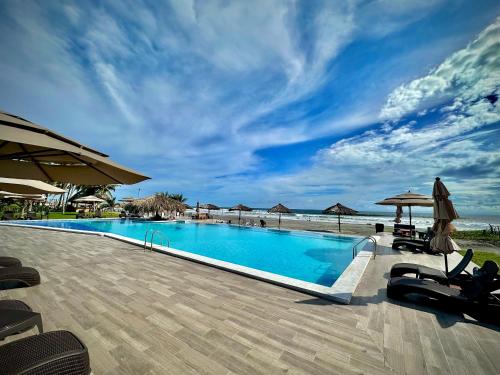 Basen w obiekcie HOTEL TESORO BEACH lub w pobliżu