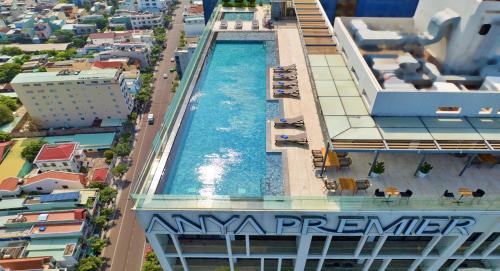 Piscina di Anya Premier Hotel Quy Nhon o nelle vicinanze