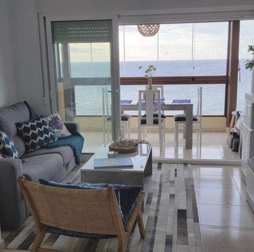 Χώρος καθιστικού στο Magnificent Mediterranean Views