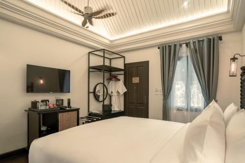 V Maison Boutique Hotel