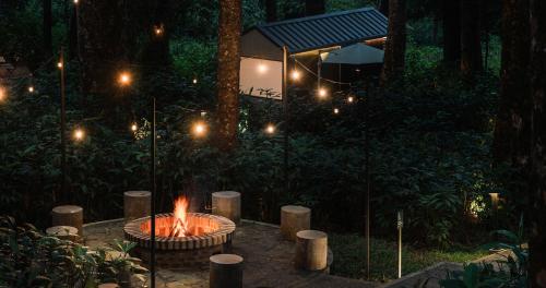 Сад в Bobocabin Baturraden, Purwokerto