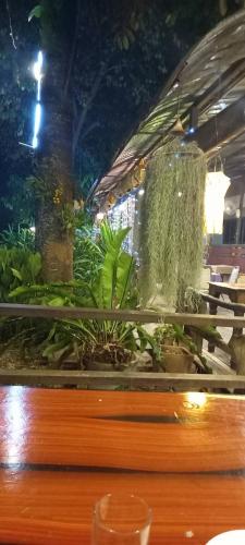 Taman di luar Good View Nan Restaurant & hotel