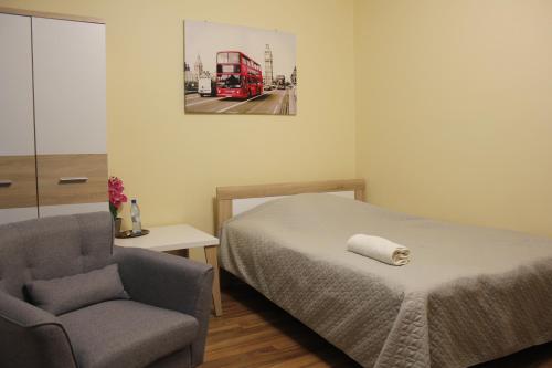 Lova arba lovos apgyvendinimo įstaigoje Mokotów Rooms For You