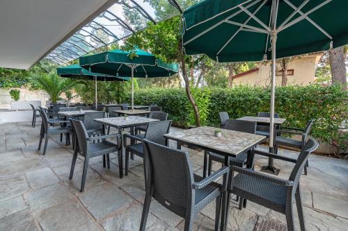 Gallery image of Genesis Hotel in Loutraki