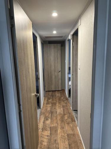 ニューキーにあるModern Lodge with Amazing Viewsのギャラリーの写真