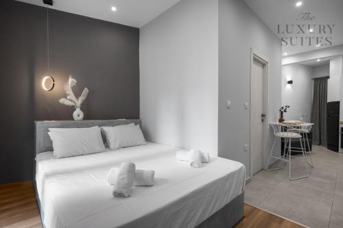 Mavili, The Luxury Suites