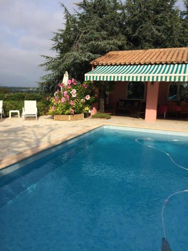 Villa du Cap de 5 chambres et sa grande piscine