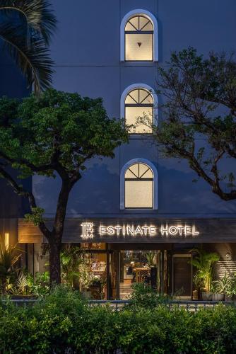 Das Gebäude in dem sich das Hotel befindet
