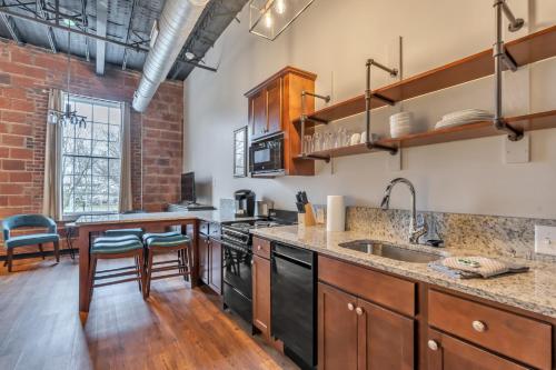 1 Bedroom @ Grand Strand Brewery 203 photo 16