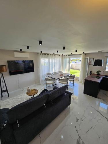 Stylish rooftop avec terrasse à 2pas de Disney Paris