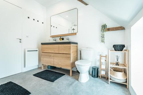 Kuchyň nebo kuchyňský kout v ubytování No2 By The Fields