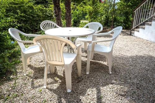 S266 - Sirolo quadrilocale con giardino e posto auto
