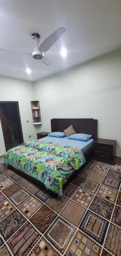 Кровать или кровати в номере vista guest house
