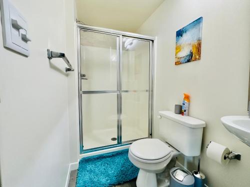 Bathroom sa Executive Vacation Suite for 4