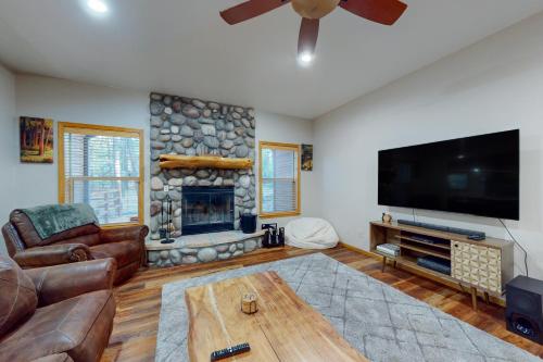 TNT AZ Cabin – Photos 2