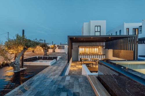 Kolam renang di atau dekat dengan Mazera Boutique Hotel