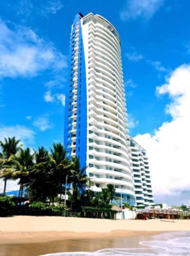 Departamento en Grand Diamond Beach (Tonsupa)