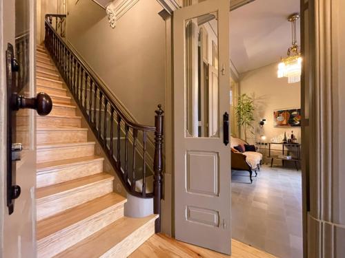 Victoria Art Nouveau Townhouse