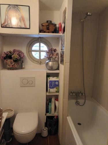 Ванна кімната в Annexe indépendante