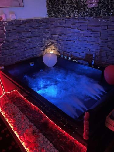 Cali love room