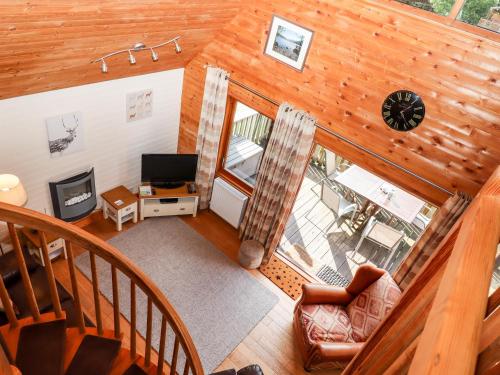 Ruang duduk di Trout River Retreat
