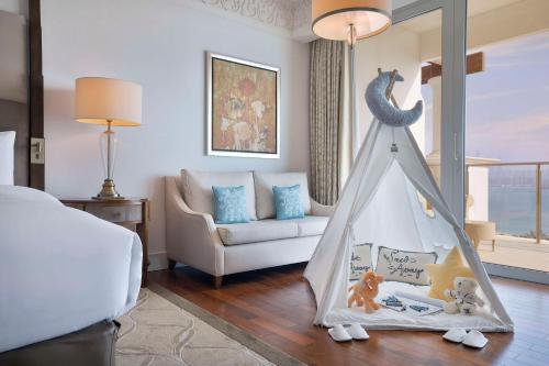 Waldorf Astoria Dubai Palm Jumeirah Image