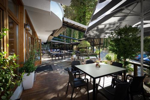 Gallery image of Hotel Sofo in Llogara