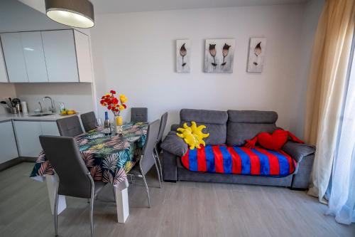 Цветы у моря