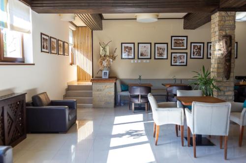 Гостиная зона в Pension Casa Humor