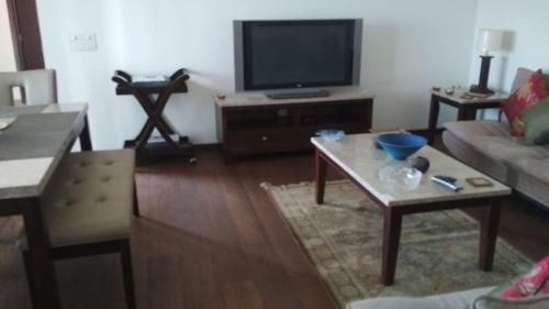 Televisyen dan/atau pusat hiburan di villa 28