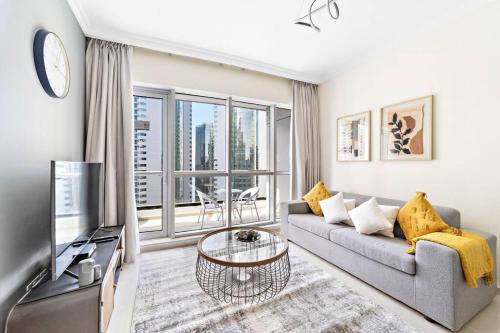 StoneTree - Near JBR Beach - Prime Location