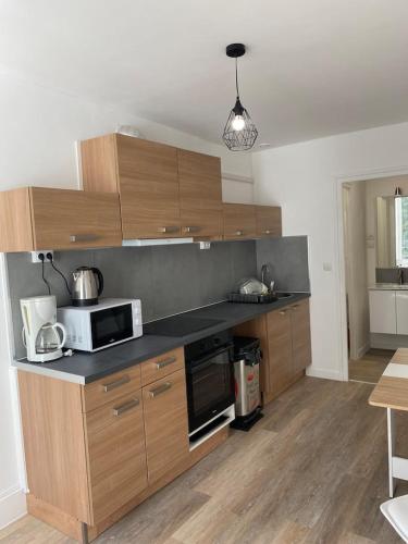 Dapur atau dapur kecil di Hôtel Particulier Morez