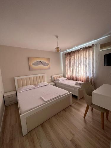 Ένα ή περισσότερα κρεβάτια σε δωμάτιο στο Klinti's apartment