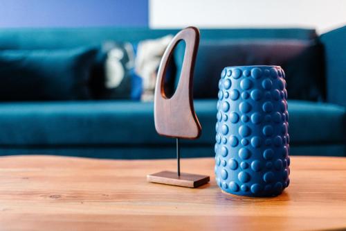 Χώρος καθιστικού στο Exklusive Design Appartement Deep Blue Neubau