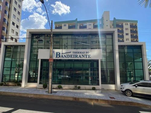 Apartamento Thermas Bandeirante 606 B