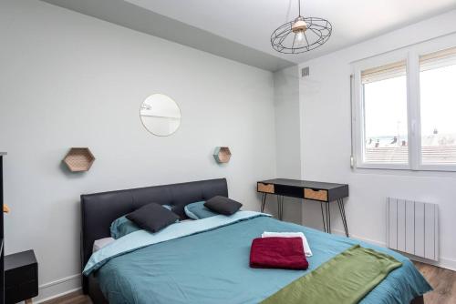 Photo de la galerie de l'établissement L e trianon B avec salle de sport, à Rouen