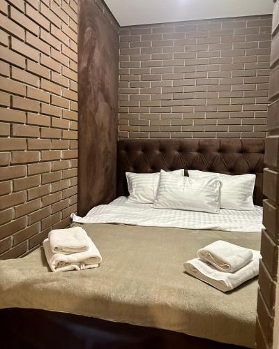 Opera Center Hotel & Apartmentsにあるベッド