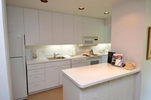 Riverview Unit 8 – Photos 3