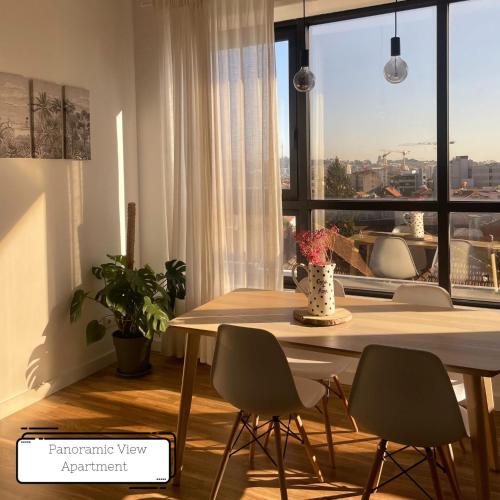 Central Porto 2BR with Private Parking by Porto Velho Apartamentos