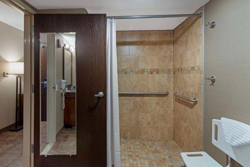 Koupelna v ubytování Comfort Inn Bangor North