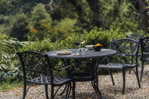 Cedrela Eco-Lodge & Restauranteにある庭